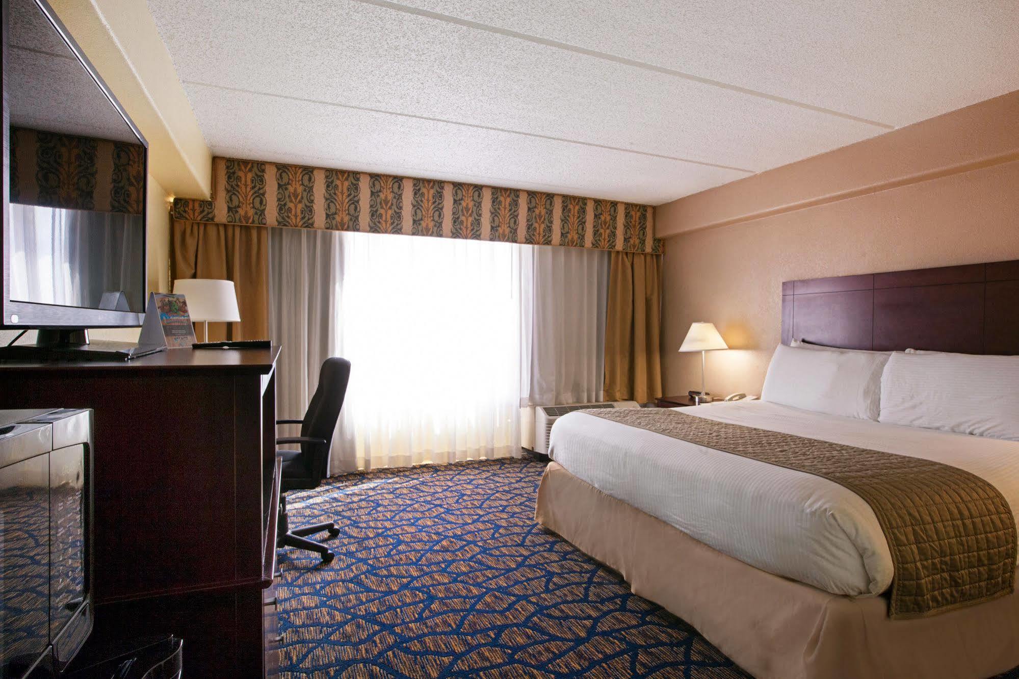The Barrymore Riverwalk Hotel Tampa